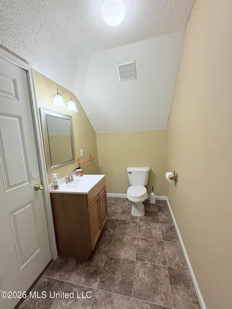 $370,000 | 925 Cedar Grove Parkway, Hernando, MS 38632