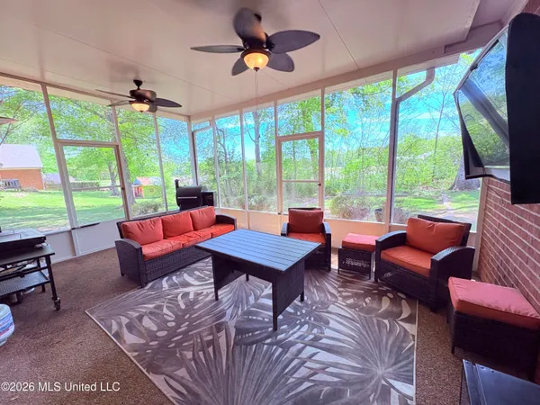 $370,000 | 925 Cedar Grove Parkway, Hernando, MS 38632