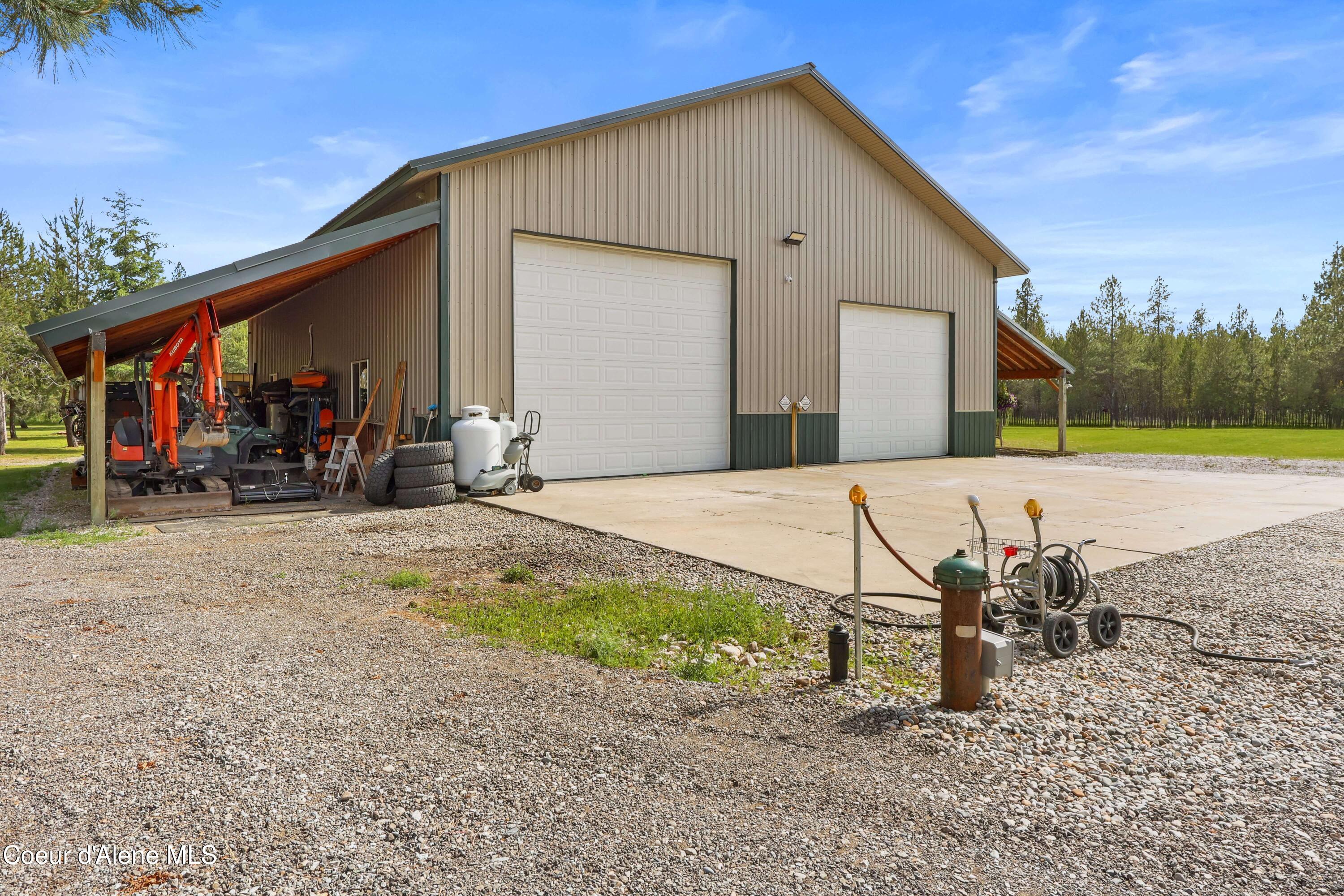 8702 East Scout Trail Road Athol, ID 83801 - Photo 22 of 43 Spacious