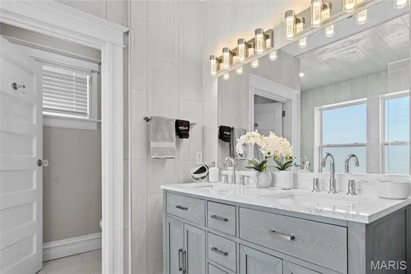 $735,000 | 6117 Westminster Place, St. Louis, MO 63112