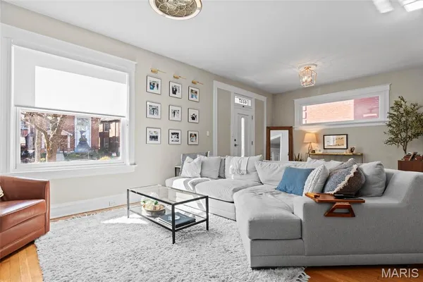 $735,000 | 6117 Westminster Place, St. Louis, MO 63112