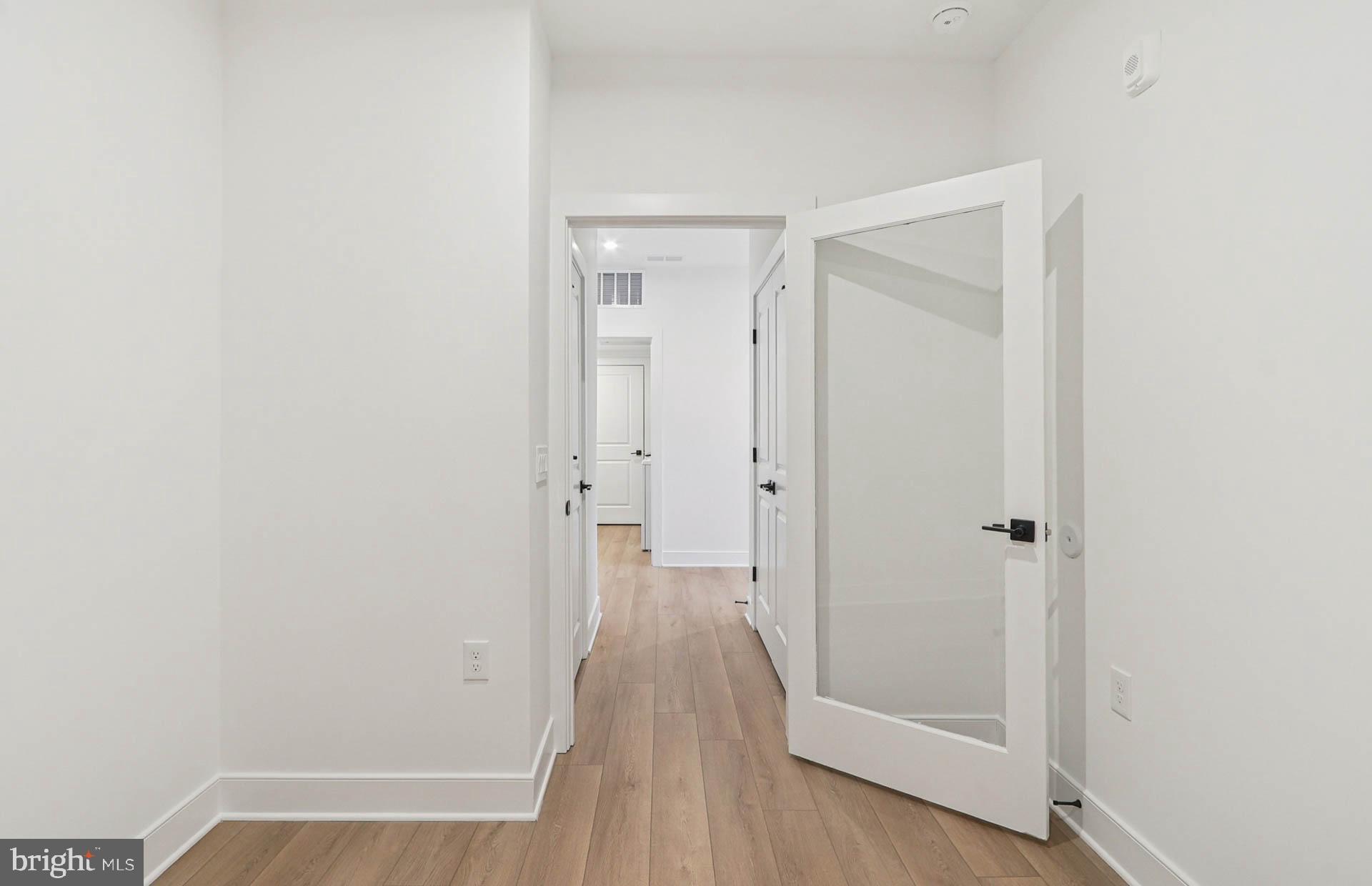 1141 Fortune Terrace, Unit 307 Potomac, MD 20854 - Photo 17 of 27 Den - Actual Home