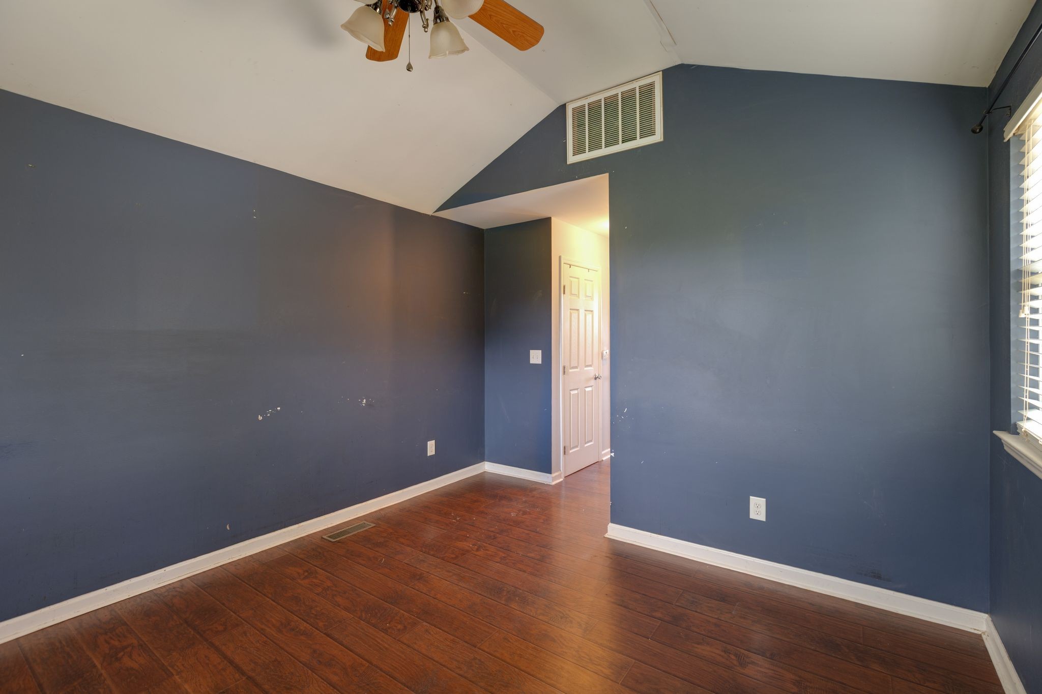 335 Pleasant View Road White Bluff, TN 37187 - Photo 12 of 27