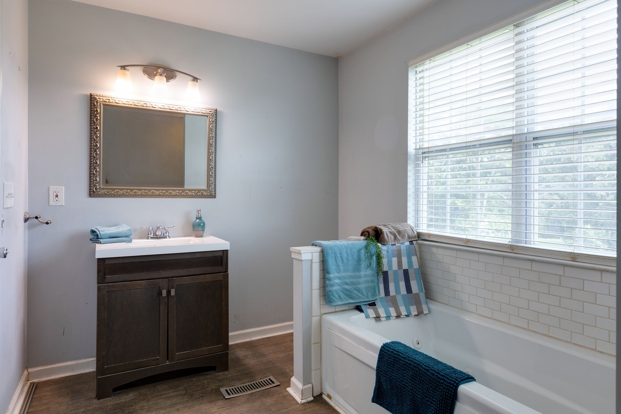 335 Pleasant View Road White Bluff, TN 37187 - Photo 14 of 27