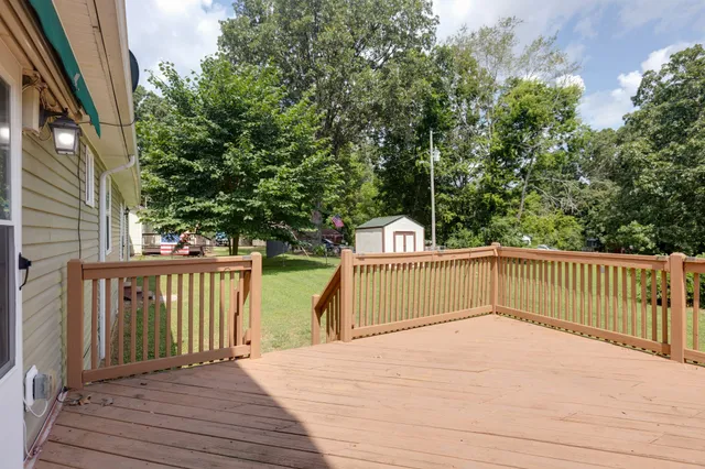 $289,900 | 335 Pleasant View Road, White Bluff, TN 37187