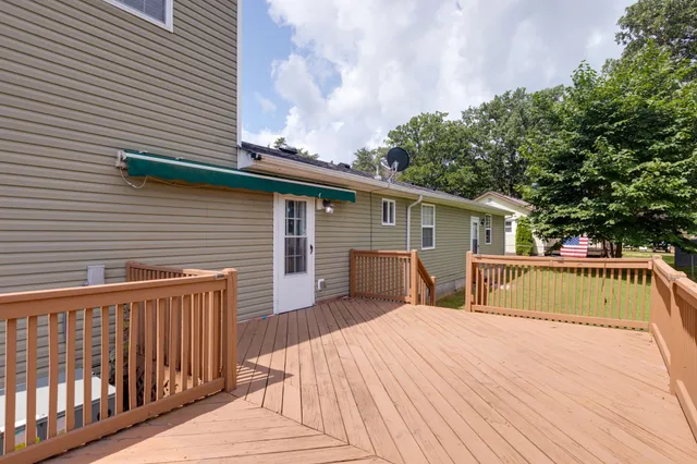 $289,900 | 335 Pleasant View Road, White Bluff, TN 37187