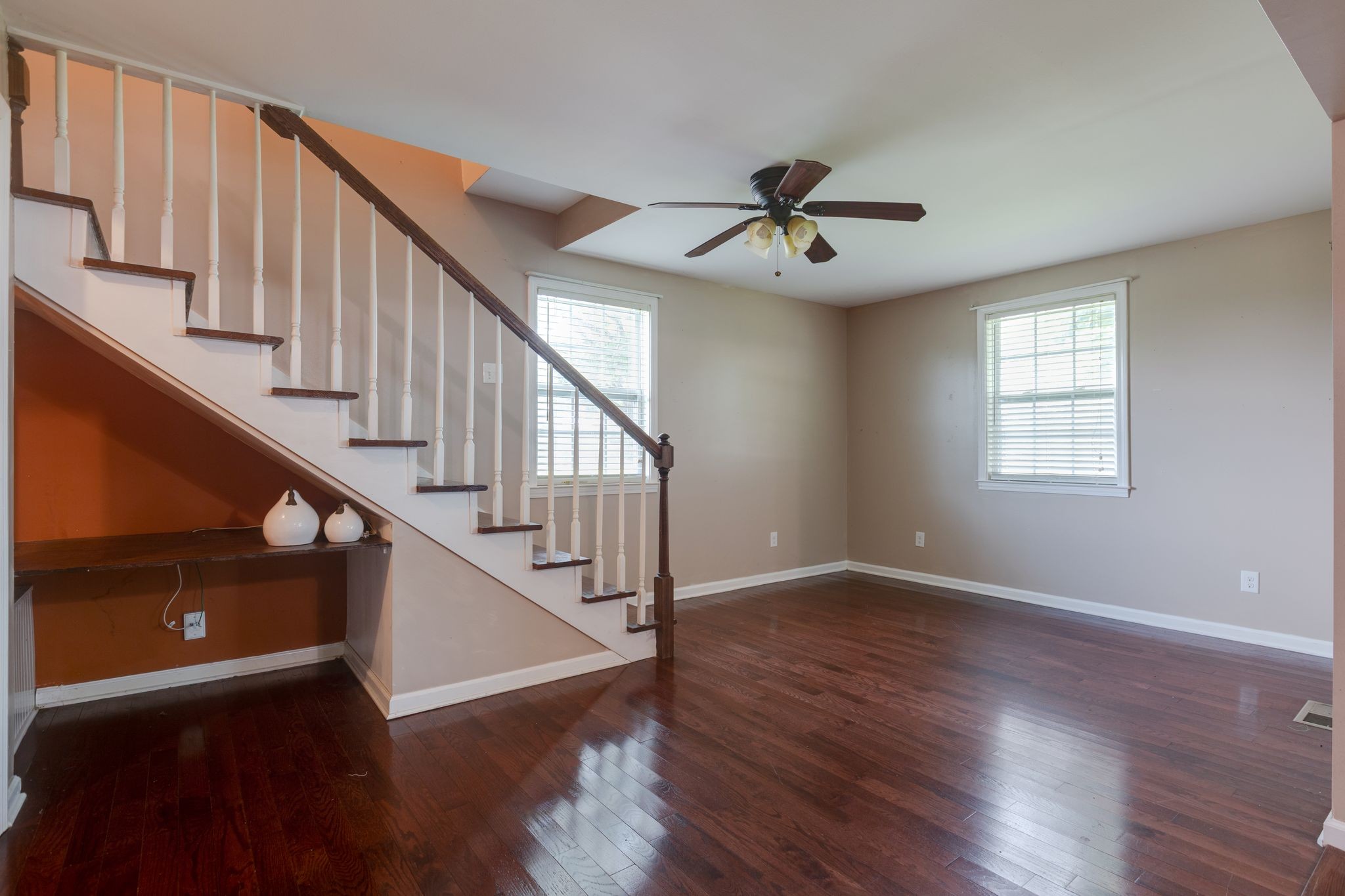 335 Pleasant View Road White Bluff, TN 37187 - Photo 9 of 27