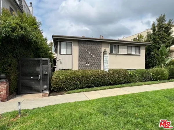 $4,100 | 11725 Darlington Avenue, Unit 2, Los Angeles, CA 90049