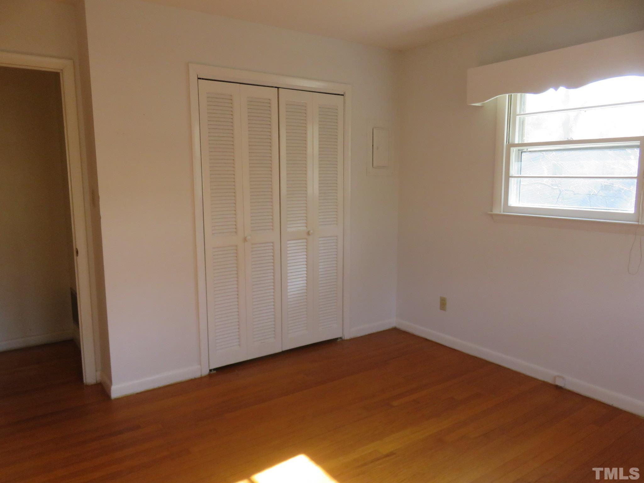 5804 Deblyn Avenue Raleigh, NC 27612 - Photo 23 of 31 Gallery Image 23