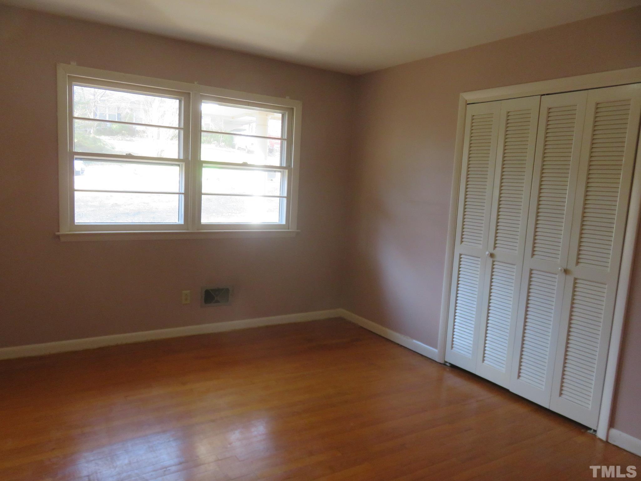 5804 Deblyn Avenue Raleigh, NC 27612 - Photo 24 of 31 Gallery Image 24