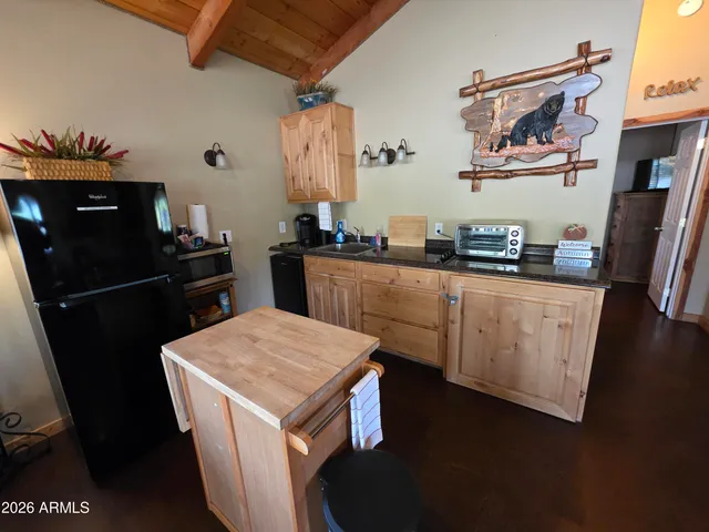 $369,000 | 2617 Rainbow Lake Drive, Lakeside, AZ 85929