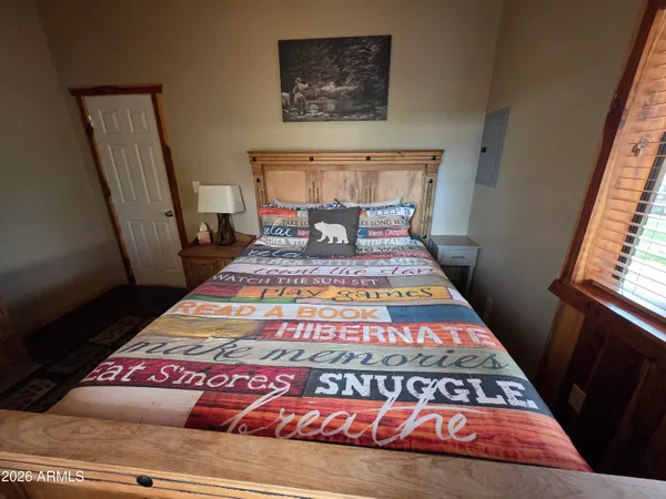 $369,000 | 2617 Rainbow Lake Drive, Lakeside, AZ 85929