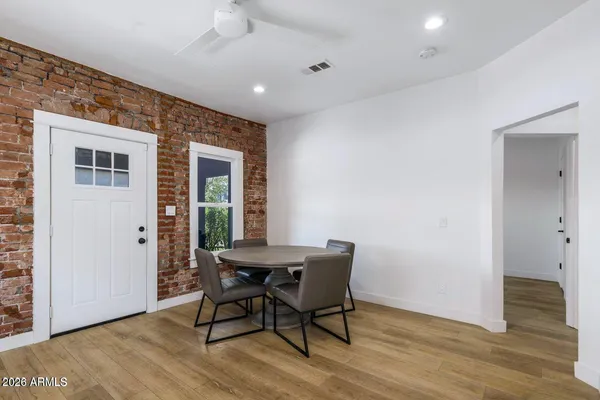 $2,600 | 912 East Roosevelt Street, Phoenix, AZ 85006