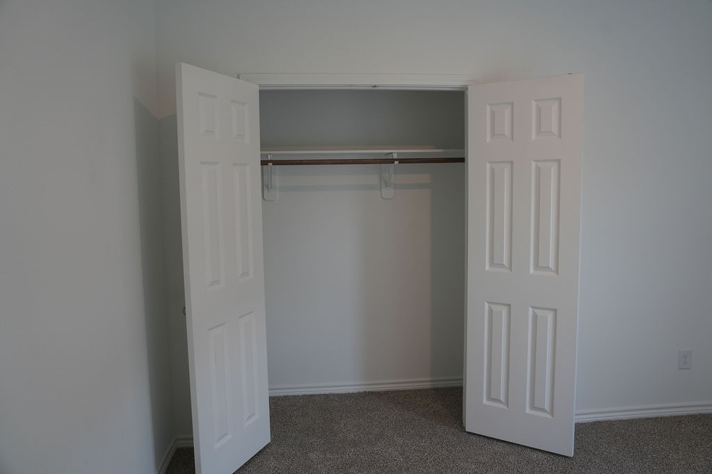 10465 Sugar Mill Drive Conroe, TX 77306 - Photo 14 of 29 a view of an empty room