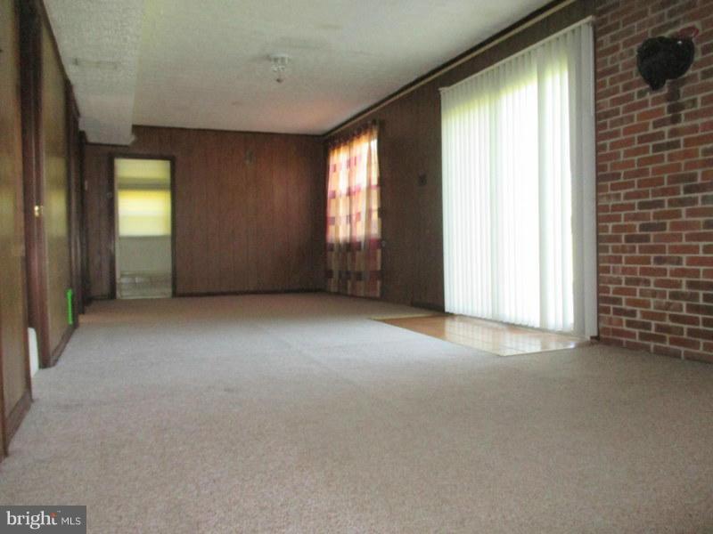 505 View Town Road Amissville, VA 20106 - Photo 11 of 14 Lower Level Rec Room