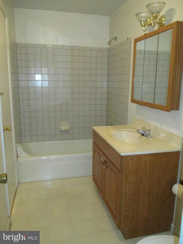 505 View Town Road Amissville, VA 20106 - Photo 12 of 14 Lower Level Full Bath