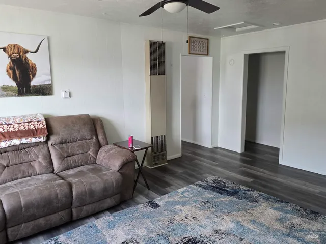 $330,000 | 535 West 1st Street, Weiser, ID 83672