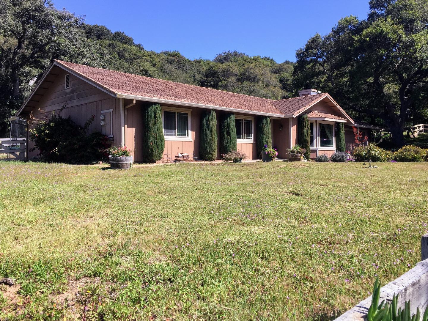677 Paradise Road Prunedale, CA 93907 - Photo 2 of 20 Gallery Image 2