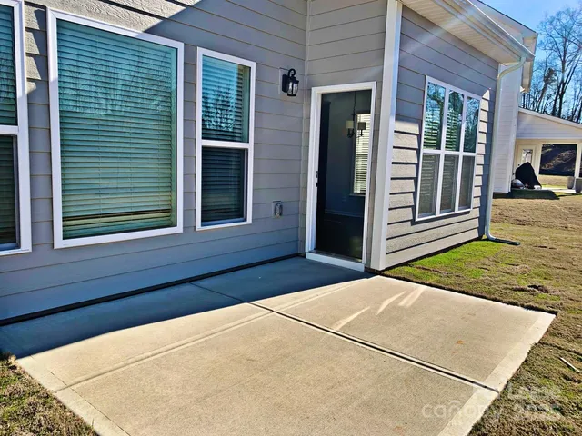 $2,895 | 7011 Kingfisher Way, Belmont, NC 28012