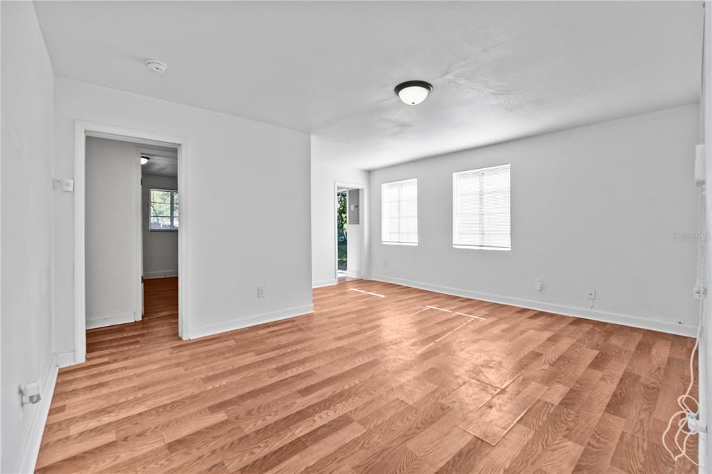 1730 North Orange Street Mount Dora, FL 32757 - Photo 3 of 21