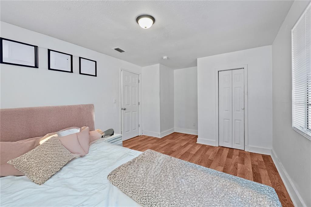 1730 North Orange Street Mount Dora, FL 32757 - Photo 4 of 21