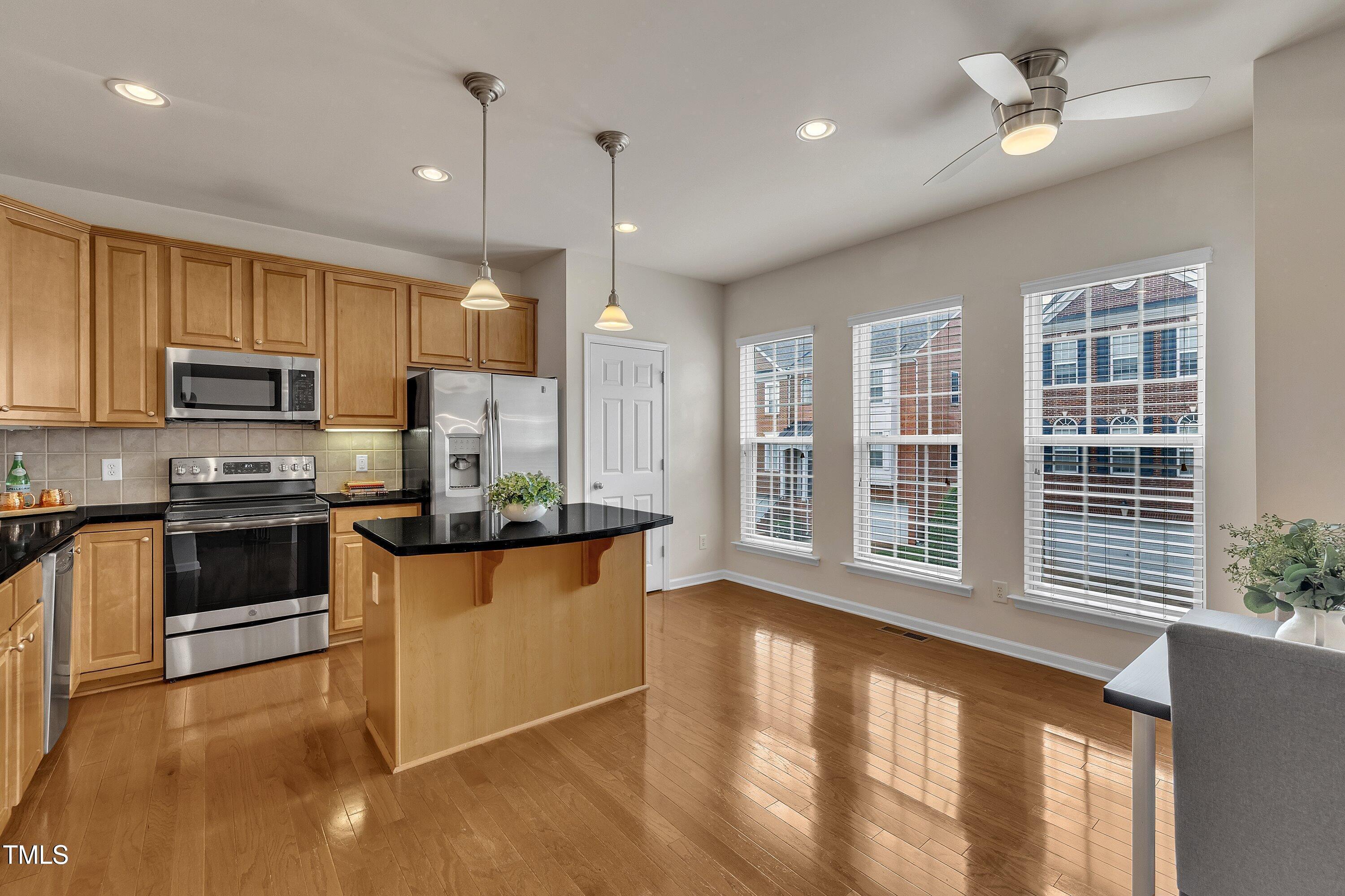 2744 Laurel Cherry Street Raleigh, NC 27612 - Photo 7 of 46 20250529142131064424000000-o