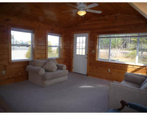 25 Portland Road Buxton, ME 04093 - Photo 3 of 3 Den/Family/Great Room.