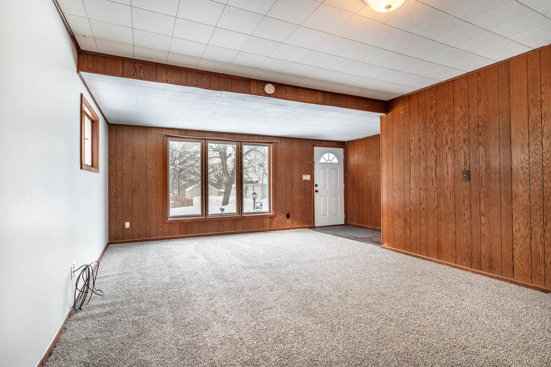 313 3rd Street Southeast Pelican Rapids, MN 56572 - Photo 13 of 41