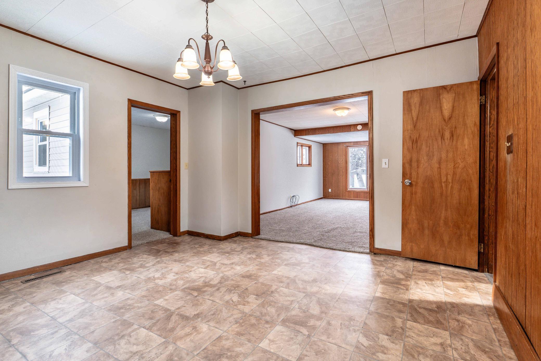 313 3rd Street Southeast Pelican Rapids, MN 56572 - Photo 18 of 41