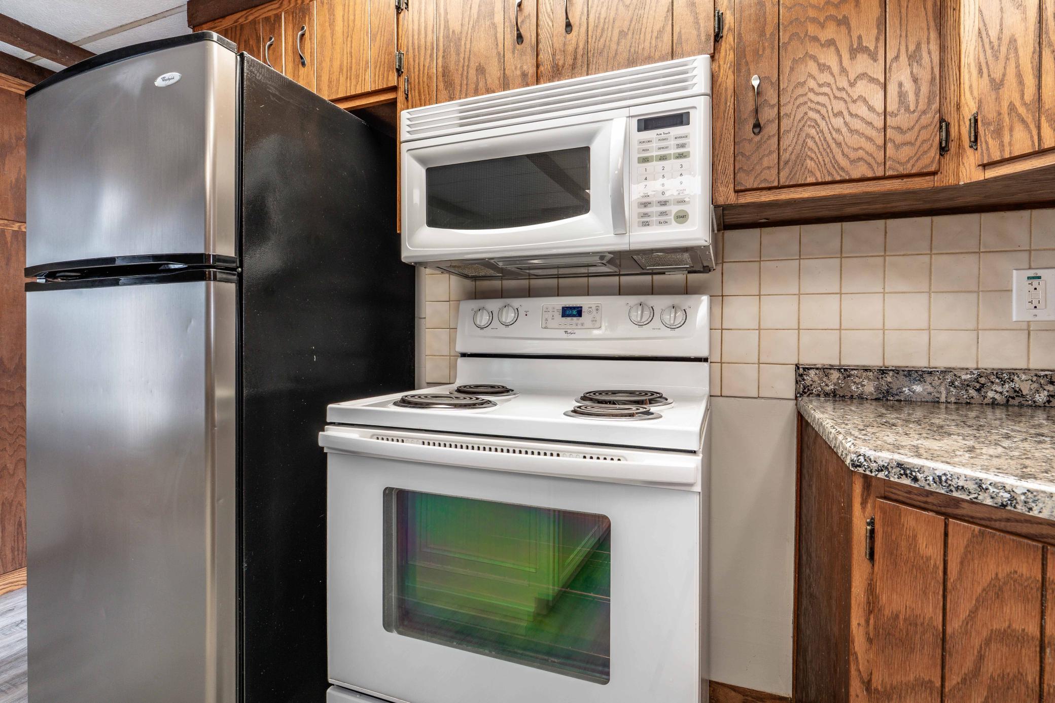 313 3rd Street Southeast Pelican Rapids, MN 56572 - Photo 23 of 41