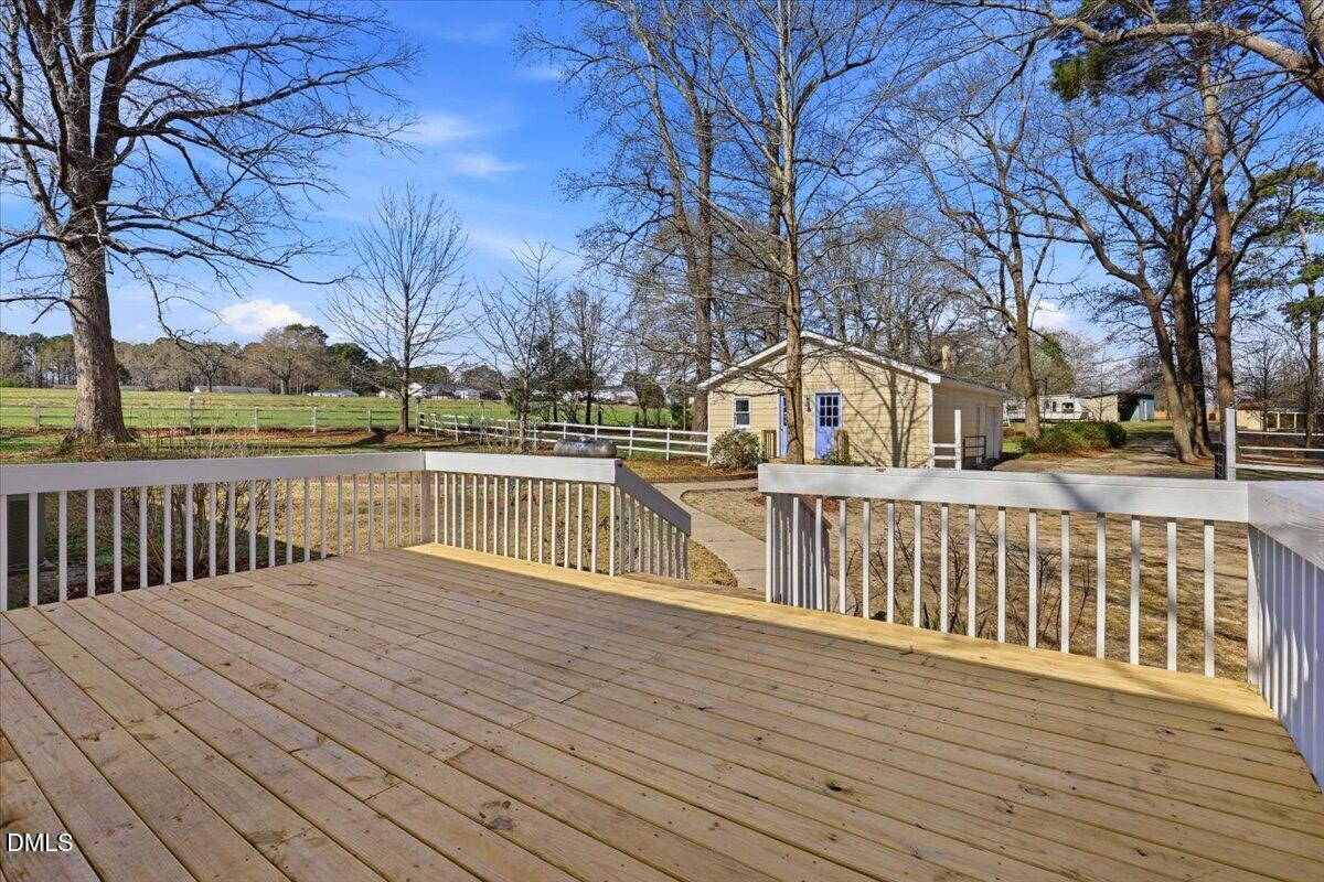 6449 Red Hill Church Road Benson, NC 27504 - Photo 8 of 50