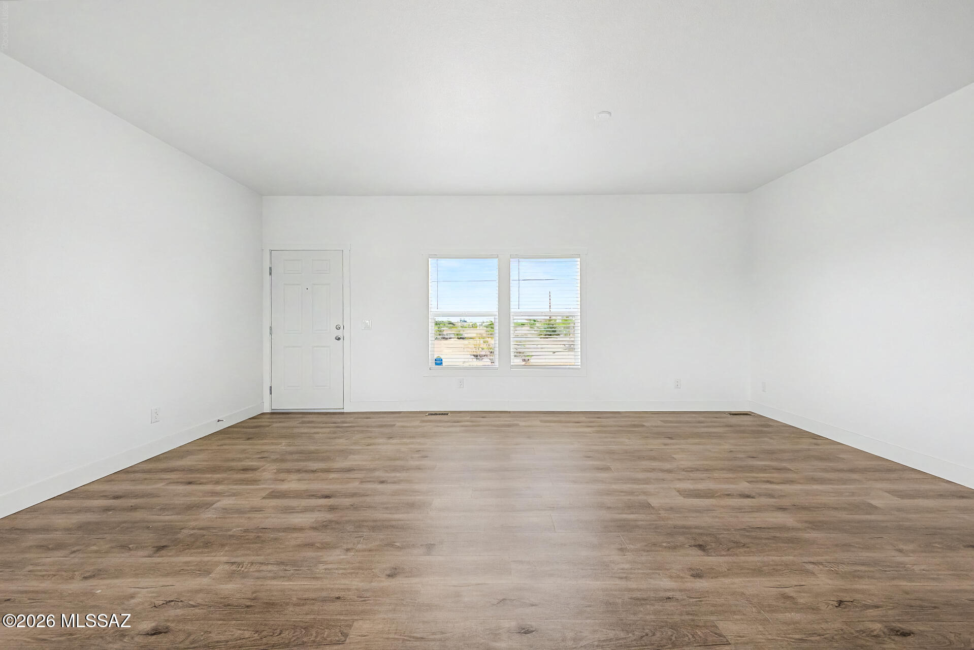 15875 West El Tiro Road Marana, AZ 85653 - Photo 4 of 32 06 El Tiro
