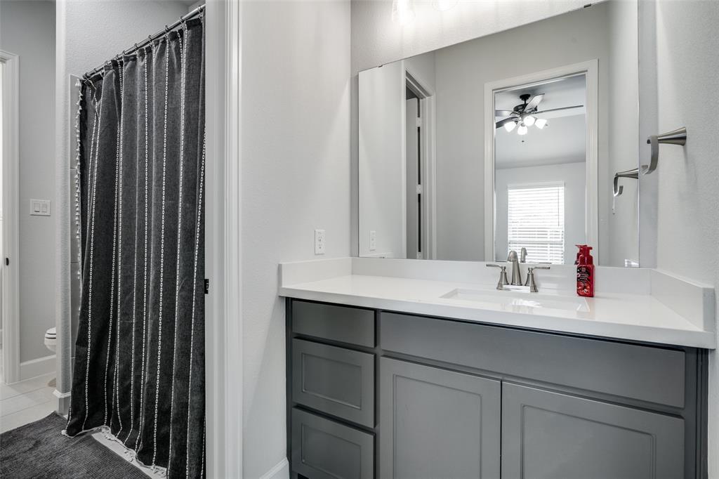1614 Ripasso Way McLendon-Chisholm, TX 75032 - Photo 31 of 37 Secondary bathroom.