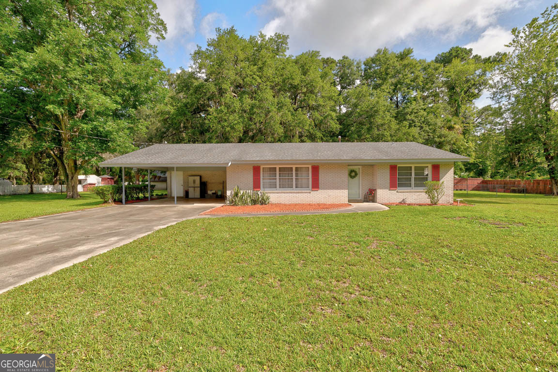 173 Fish Hall Road Brunswick, GA 31523 - Photo 4 of 52