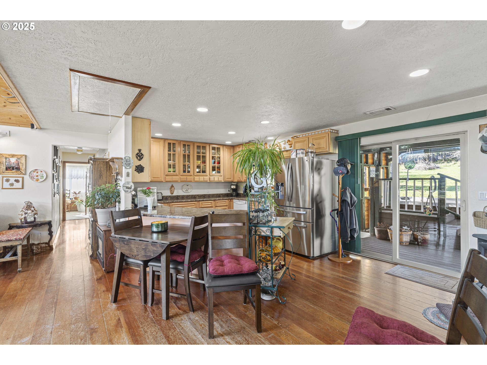 889 H Avenue Powers, OR 97466 - Photo 11 of 41