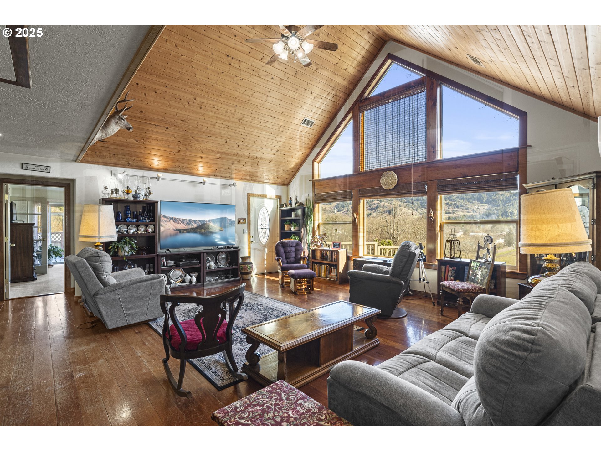 889 H Avenue Powers, OR 97466 - Photo 3 of 41