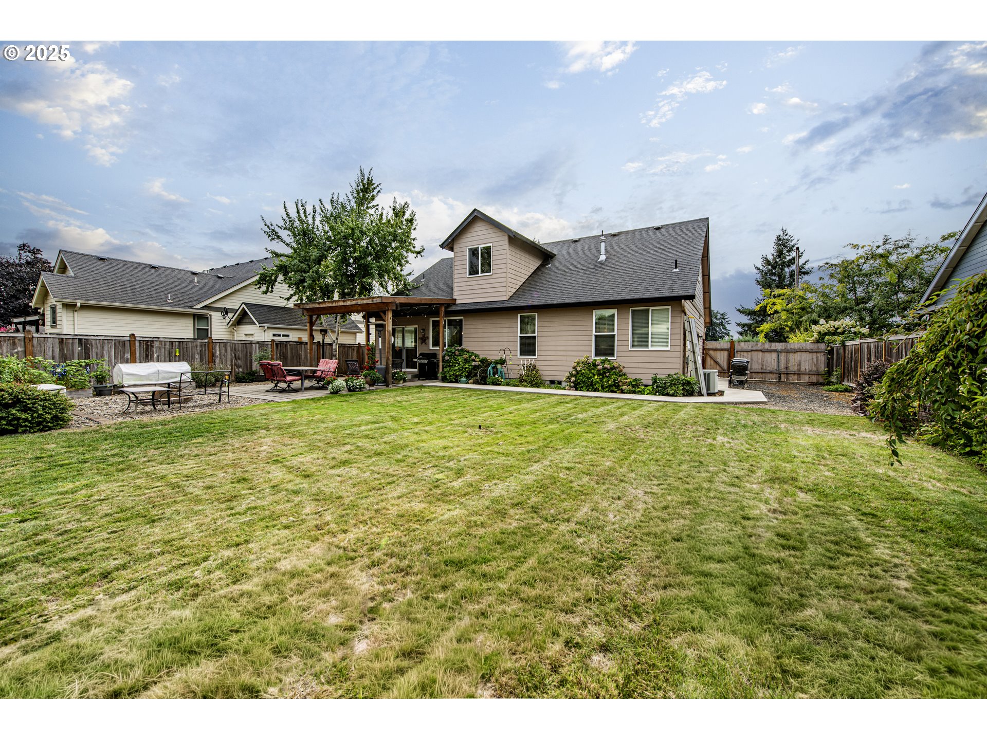 2591 16th Street Springfield, OR 97477 - Photo 42 of 43