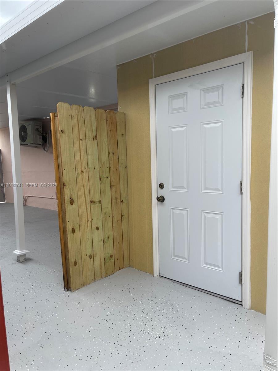 317 East 8th Street, Unit 3 Hialeah, FL 33010 - Photo 18 of 19 an empty room with closet