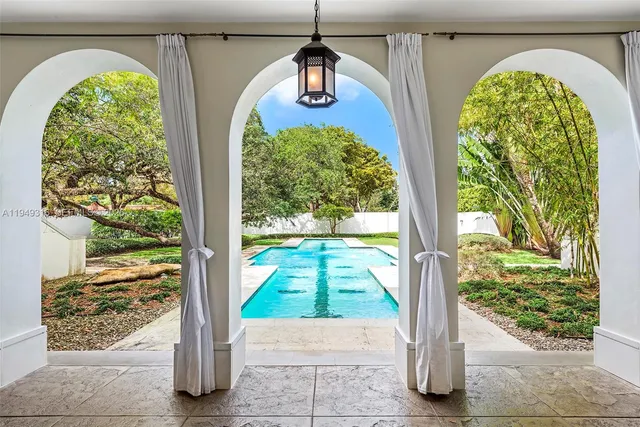 $5,900,000 | 4191 Lybyer Avenue, Miami, FL 33133