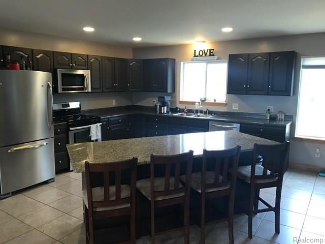 547 South Maple Leaf Road Lapeer, MI 48446 - Photo 6 of 30 kitchen 3.jpeg