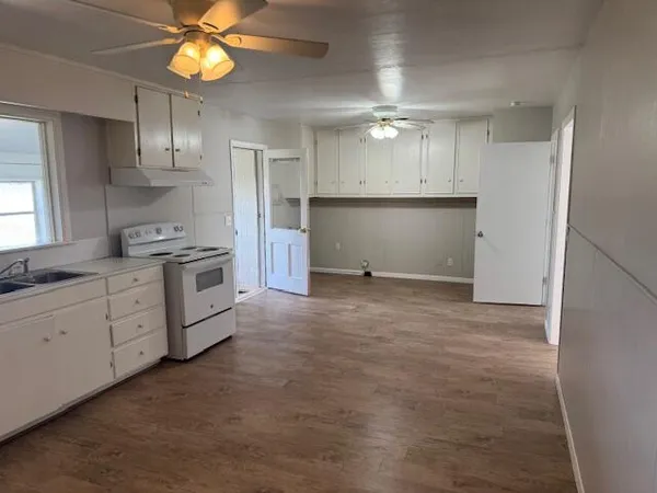 $100,000 | 1040 West Dickens Street, Slaton, TX 79364