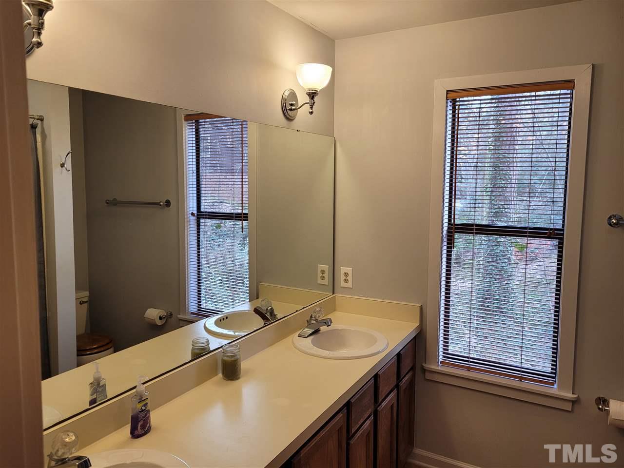 4604 Pebble Court Raleigh, NC 27613 - Photo 17 of 27