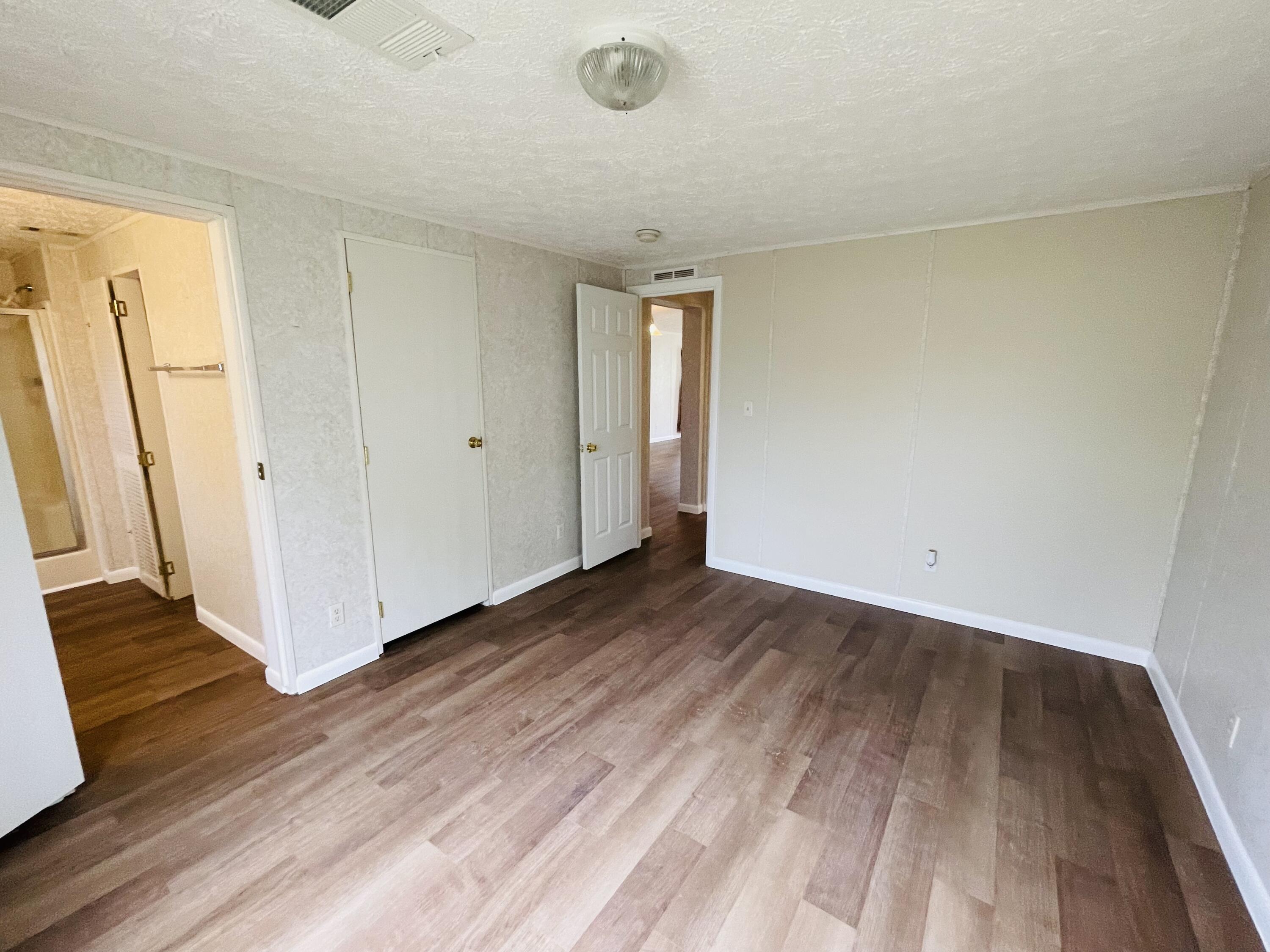 1103 Lemon Street Okeechobee, FL 34974 - Photo 11 of 15 IMG_7302