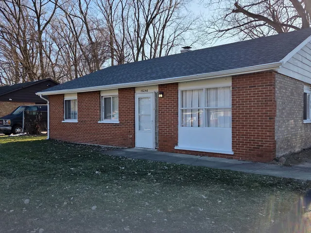 $147,500 | 15246 Calitonia Drive, Markham, IL 60428