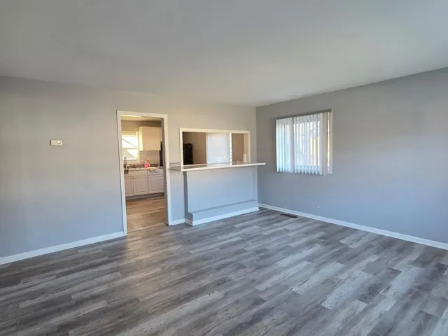 $147,500 | 15246 Calitonia Drive, Markham, IL 60428