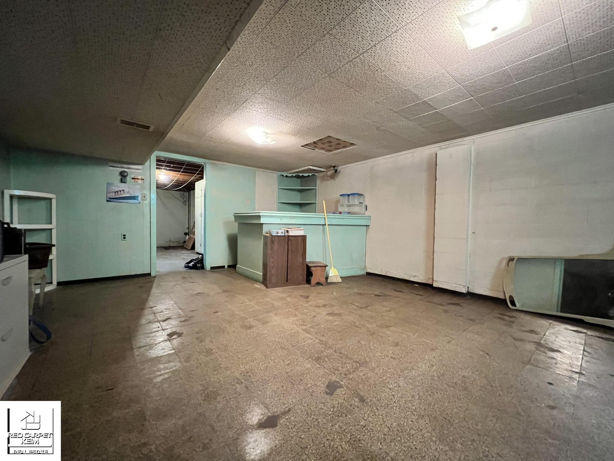 4292 Risedorph Street Burton, MI 48509 - Photo 14 of 30 50179257-4dcaff3b-58b4-46f3-98fa-f996dc66cfd0.JPG