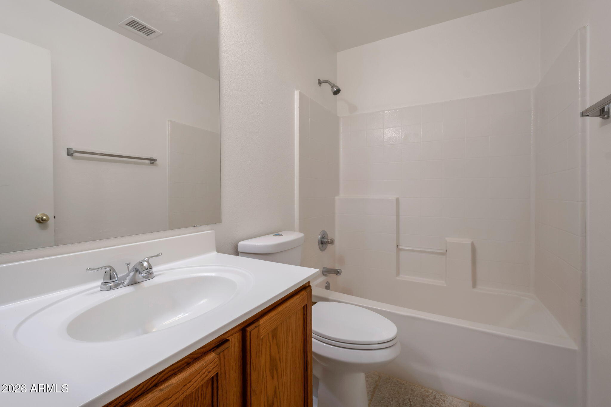 1745 East Cheyenne Street Gilbert, AZ 85296 - Photo 13 of 15 2nd bathroom