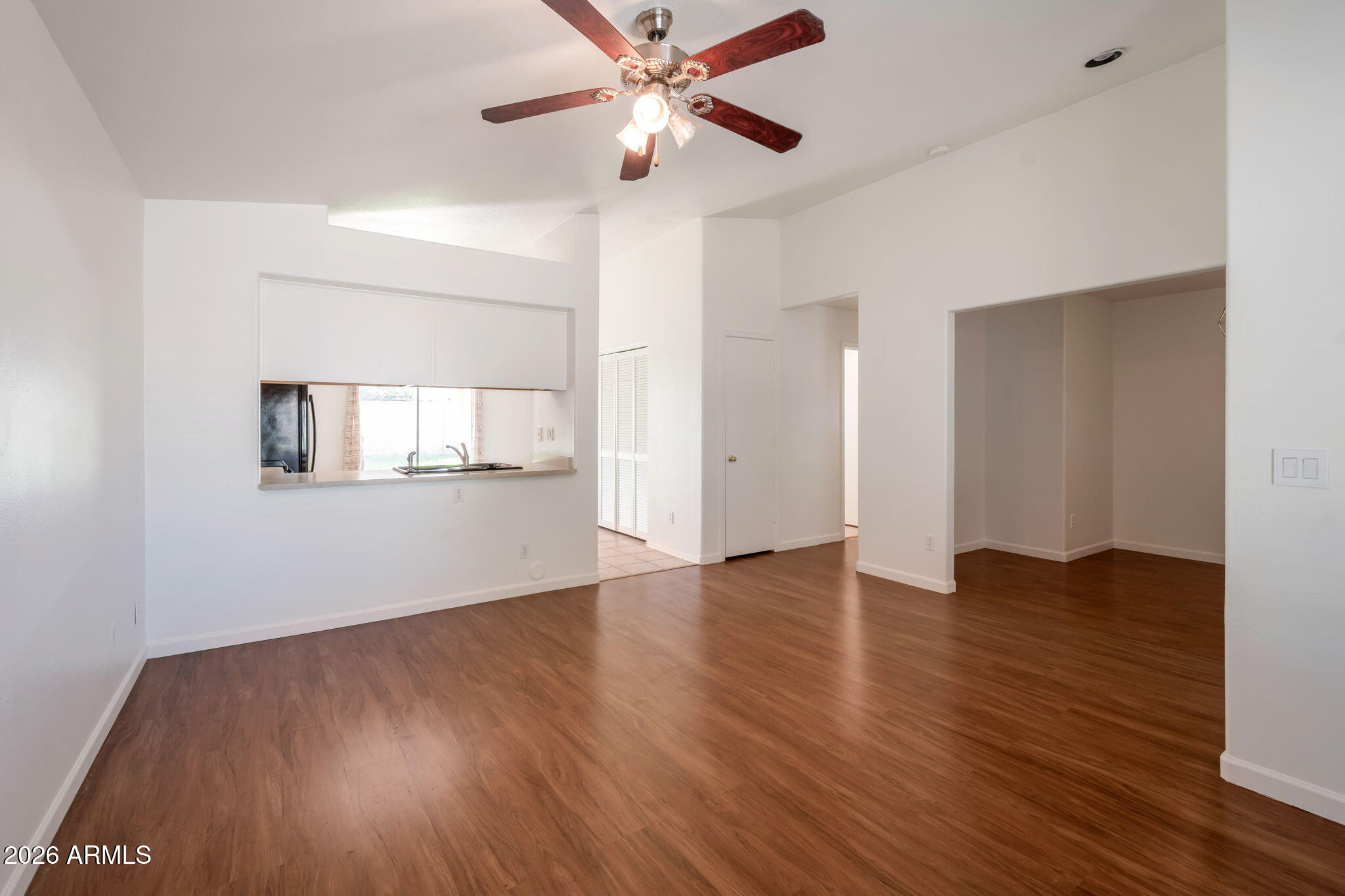 1745 East Cheyenne Street Gilbert, AZ 85296 - Photo 3 of 15 family room