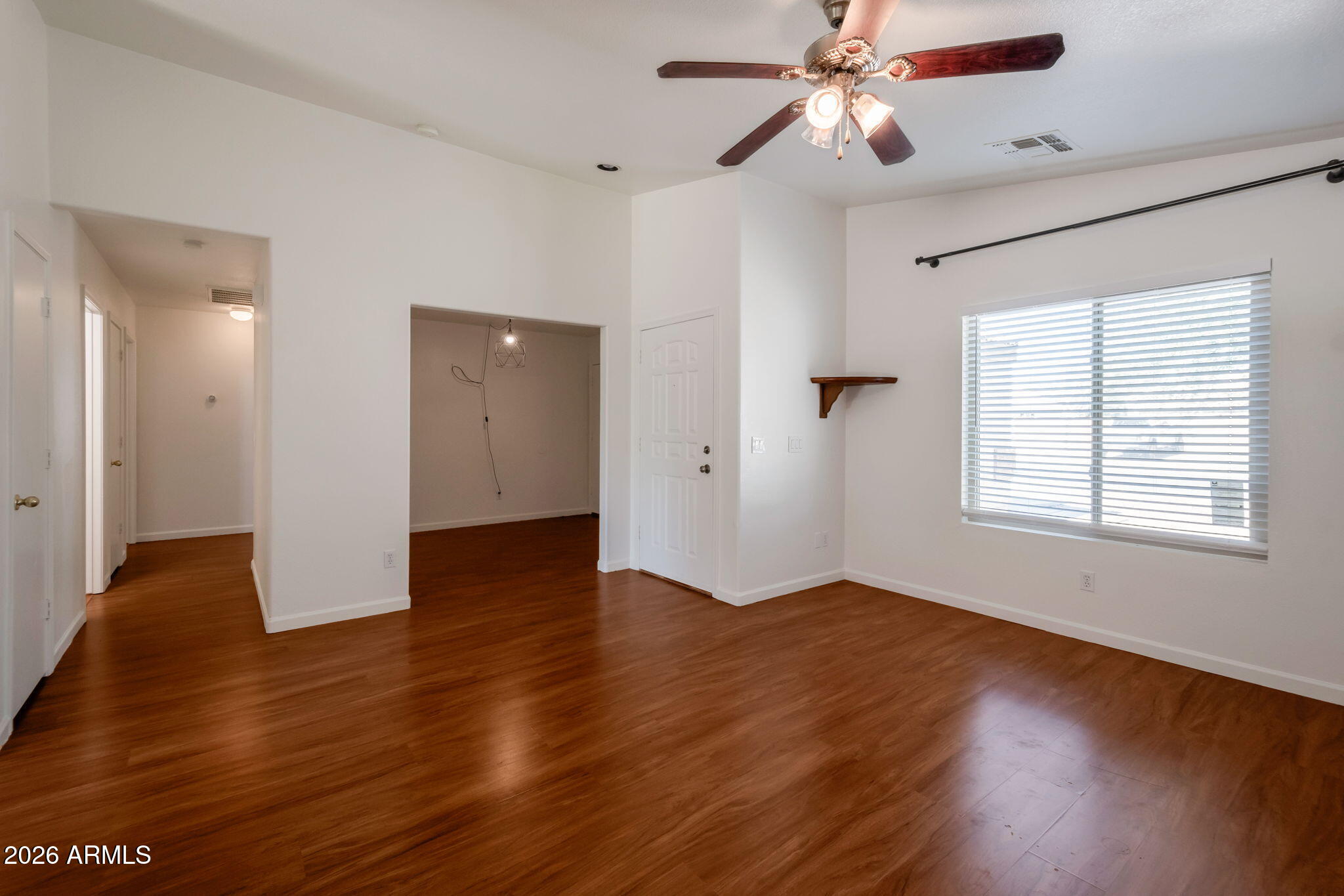 1745 East Cheyenne Street Gilbert, AZ 85296 - Photo 4 of 15 family room