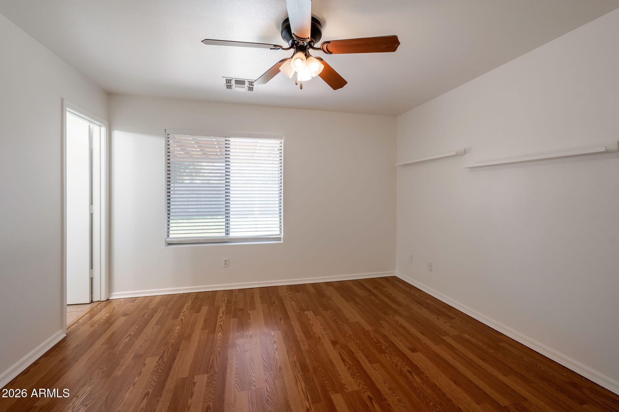 1745 East Cheyenne Street Gilbert, AZ 85296 - Photo 10 of 15 primary suite